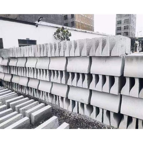 水泥制品的抗壓強度標準如何劃分？不同強度等級適用于哪些工程場景？